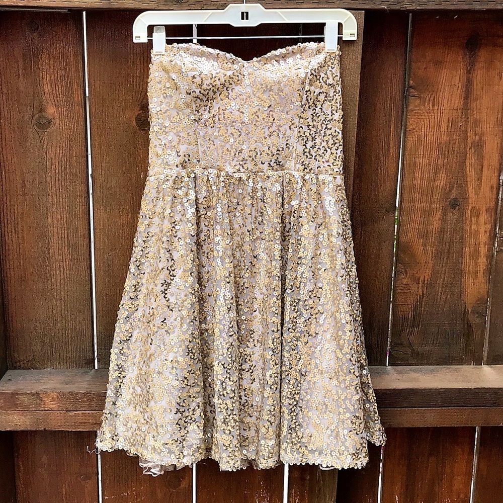NWT Semi-Formal Gold Shimmer Sequin Cocktail Dress